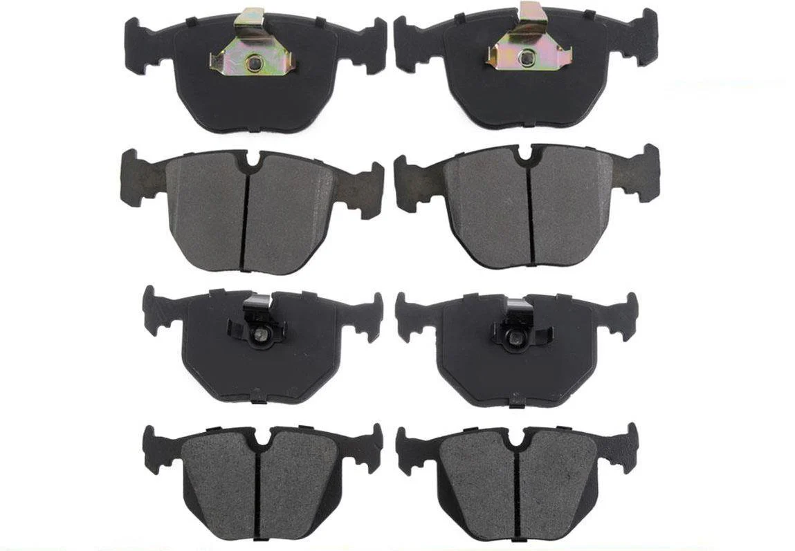 Front & Rear Ceramic Brake Pads For 2003-2005 Range Rover