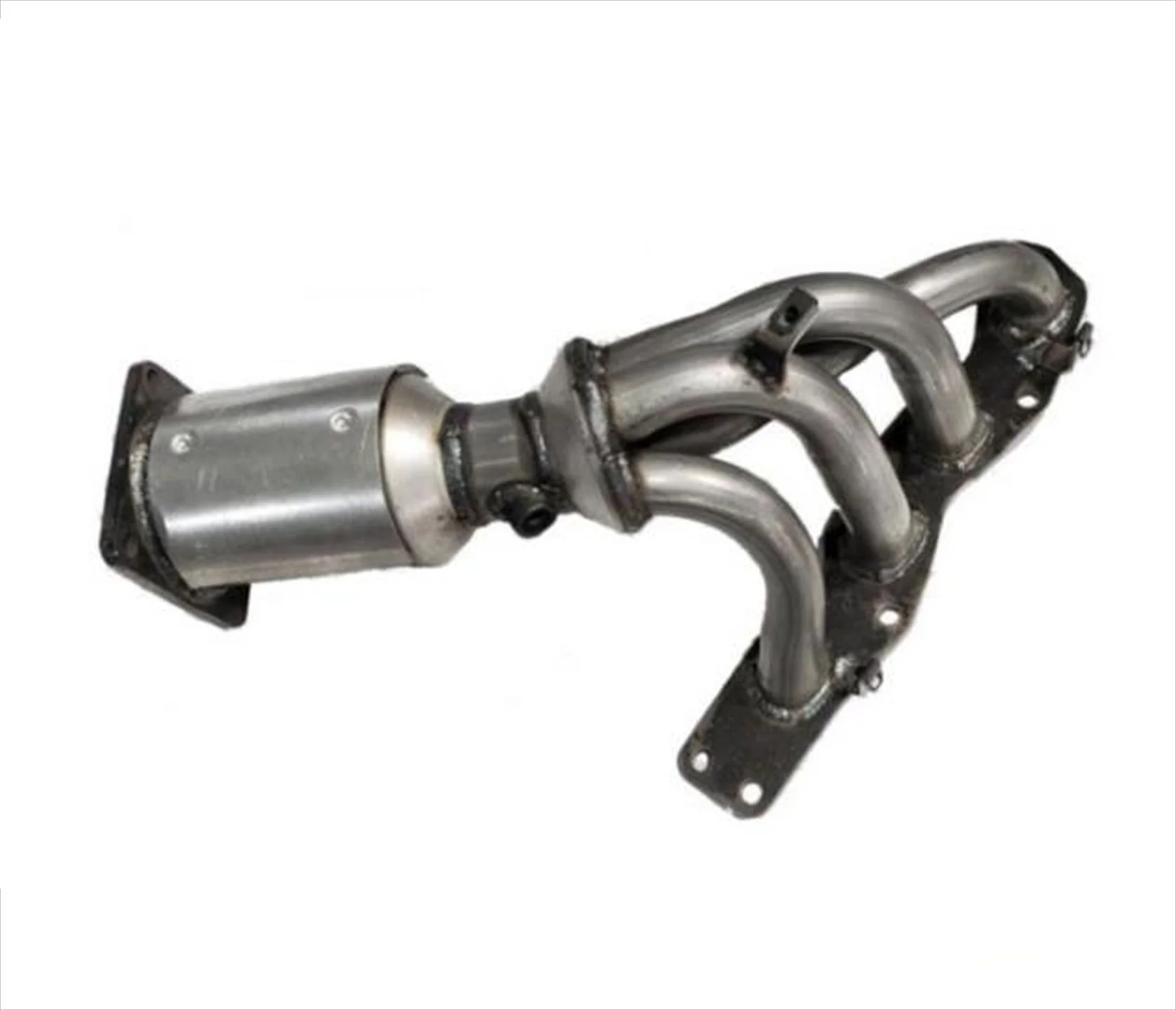 Made USA Front Main Catalytic Converter for Suzuki Grand Vitara 2.4L 2009-2013 - Image 2