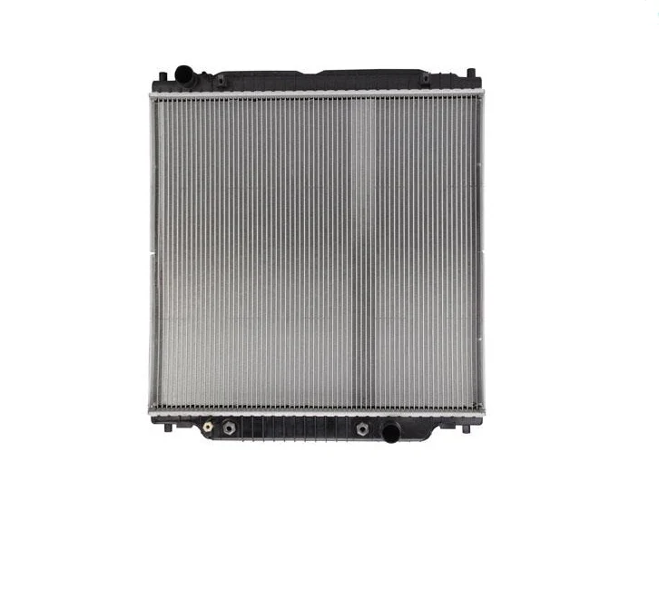 Radiator 2886 For 05-08 Super Duty F250 F350 F450 F550 W/1 3/4 L/Hose Connector